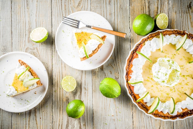 Photo homemade key lime pie