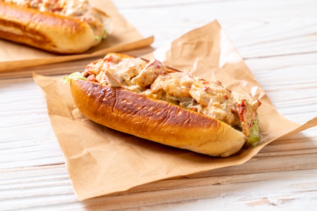 homemade lobster roll