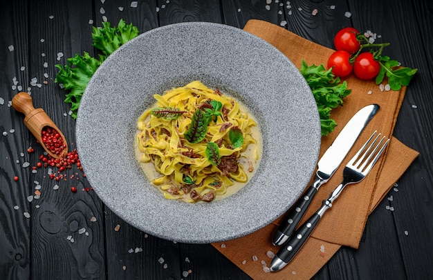 Homemade noodles with stewed veal