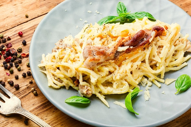 Homemade pasta carbonara