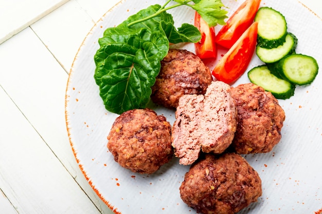 Homemade steamed meatballs