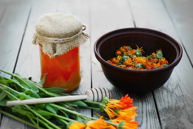 Honey and herbs, Calendula flower