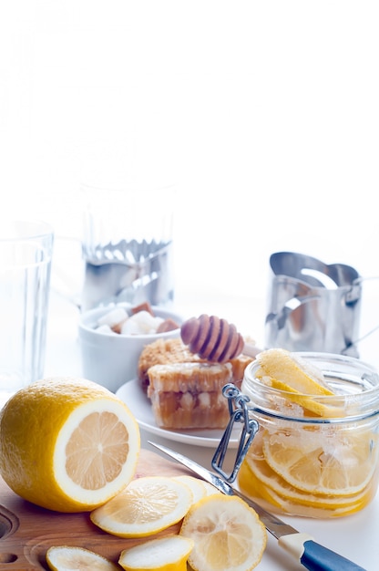 Honey, lemon and ginger tonic 