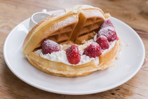 Honey toast with fresh strawberries and ice cream