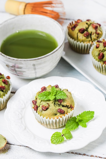 Torta di muffin del tè del miele che pulisce