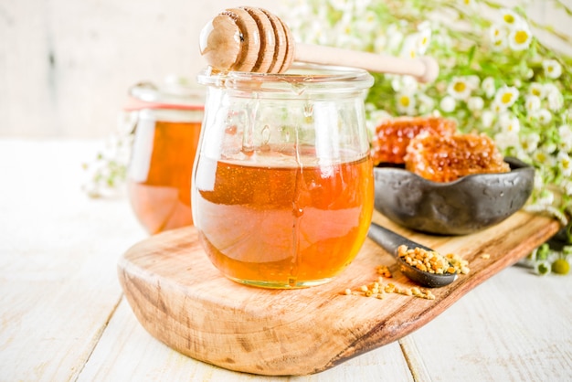 Honey with pollen and honey combs