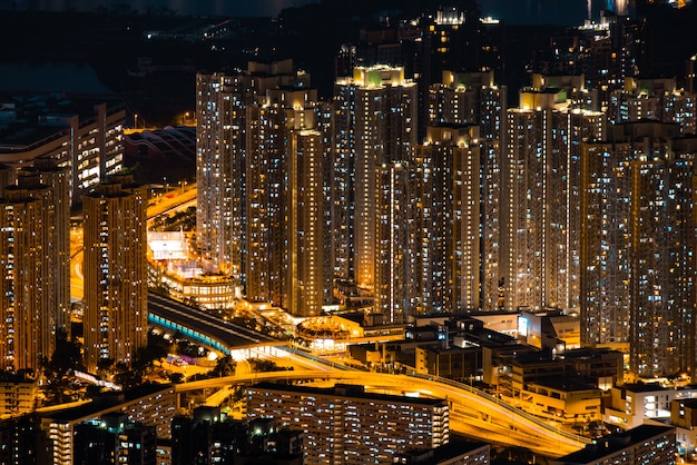 Hong kong-cityscape bij nacht