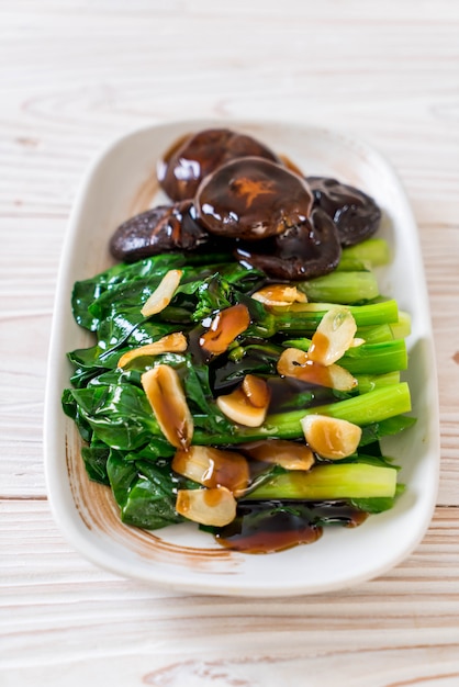 Hong Kong Kale stir fried in oyster sauce