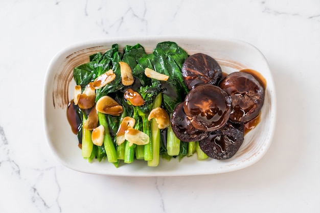 Hong Kong Kale stir fried in oyster sauce