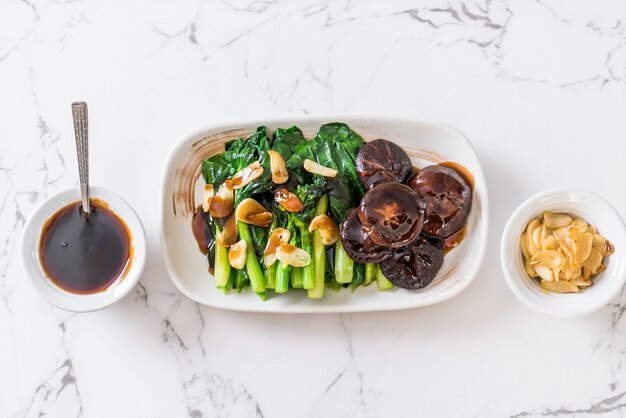 Hong Kong Kale stir fried in oyster sauce