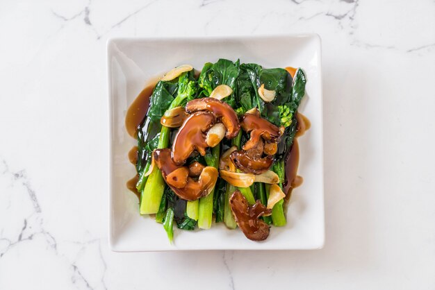 Hong Kong Kale stir fried in oyster sauce