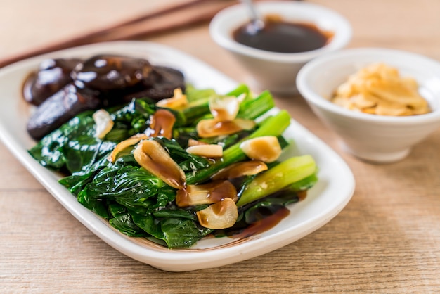 Hong Kong Kale stir fried in oyster sauce