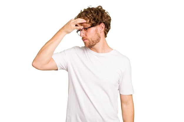 Hoofdpijn hebben bij het aanraken van de voorkant van het gezicht