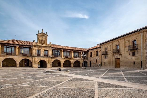 Hoofdplein van Santo Domingo de la Calzada La Rioja Spanje