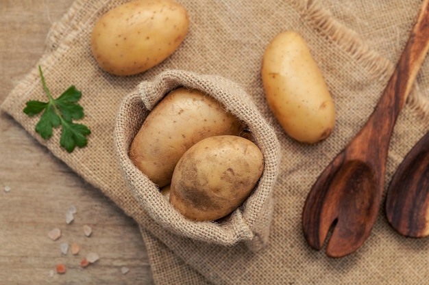 Hooghoekbeeld van aardappelen