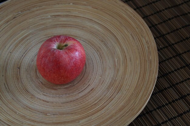 Foto hooghoekbeeld van de appel
