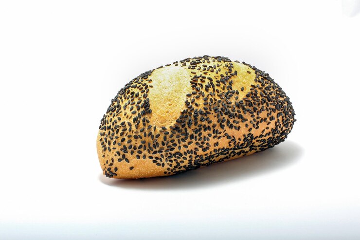 Foto hooghoekbeeld van een brood op een witte achtergrond