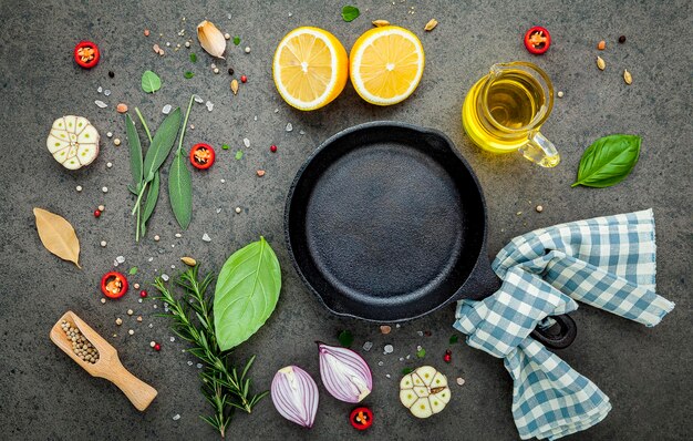 Foto hooghoekbeeld van fruit op tafel