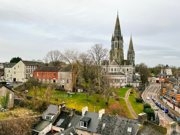 Foto hooghoekbeeld van gebouwen in de stad tegen de lucht