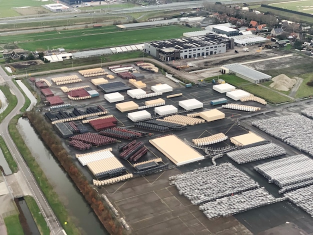 Foto hooghoekbeeld van gebouwen in de stad