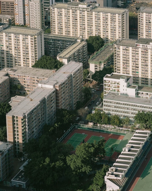 Foto hooghoekbeeld van gebouwen in de stad