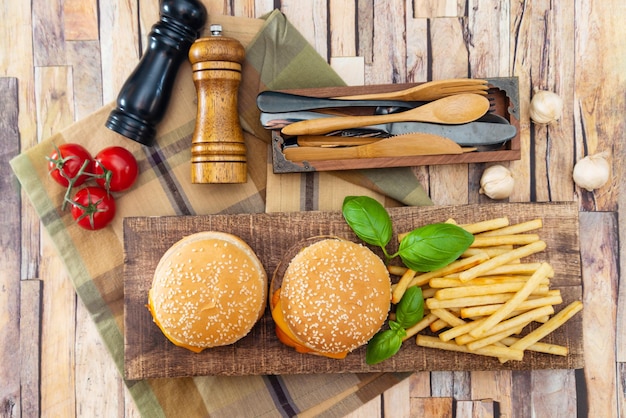 Foto hooghoekbeeld van groenten op tafel