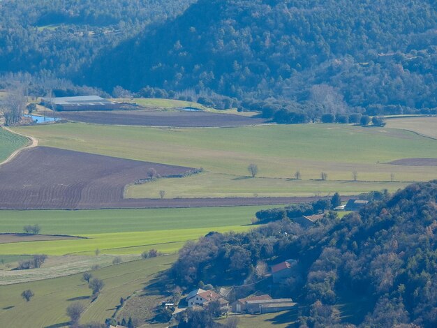 Hooghoekbeeld van landbouwveld