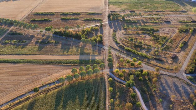 Foto hooghoekbeeld van landbouwveld