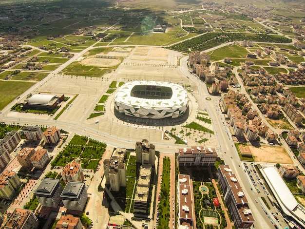 Foto hooghoekbeeld van stadsgebouwen