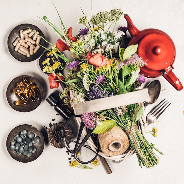 Foto hooghoekbeeld van voedsel op tafel