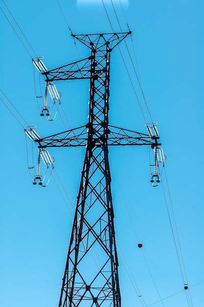 Hoogspanning elektriciteitstransmissie toren: