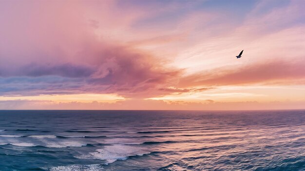 Horizon line between sky and ocean