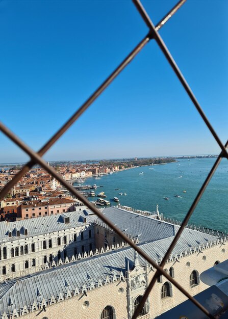 Horizon over water in venice