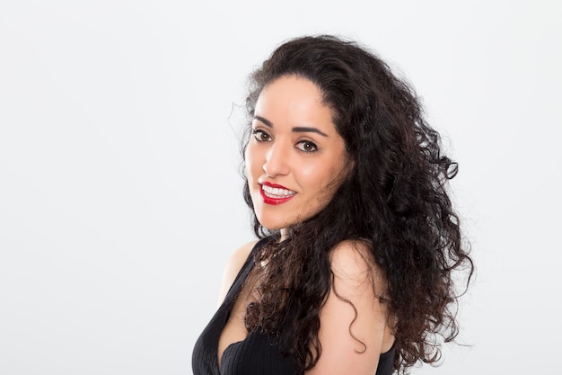 Horizontal portrait of woman with neutral background