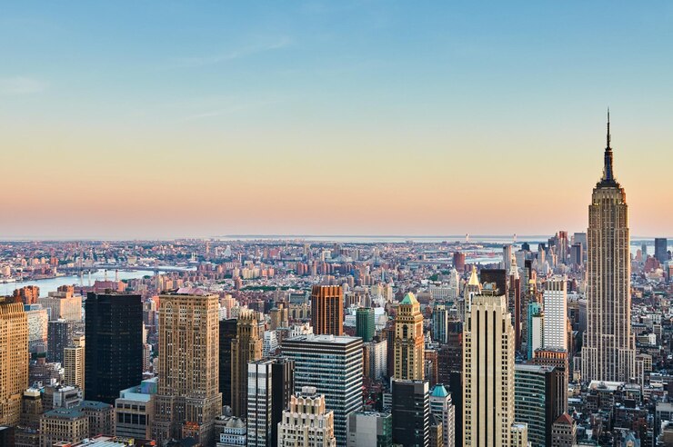 Photo horizontal shot of new york city from above at sunset