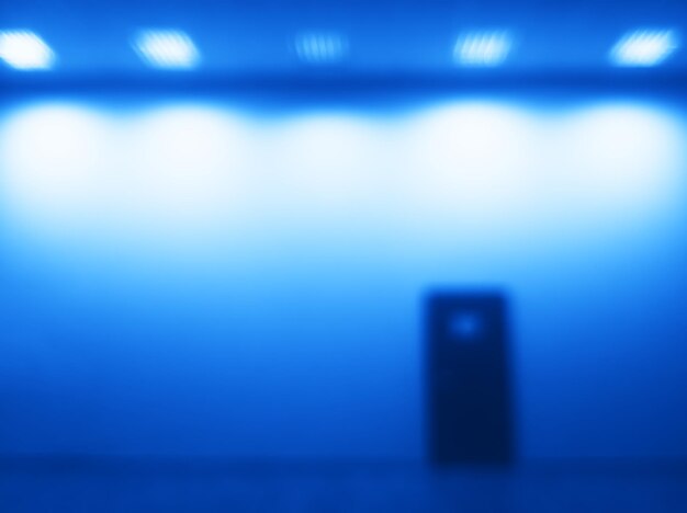Horizontale deur bokeh met blauw licht gloed achtergrond hd