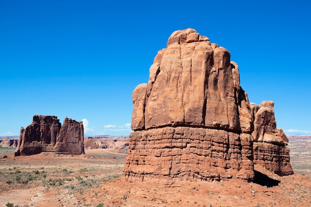 Horizontale weergave van de beroemde Red Rock-formaties, gelegen in Arches National Park in Moab, Utah