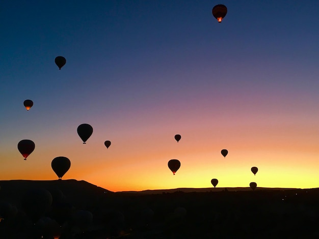 Photo hot ballons in capadoccia