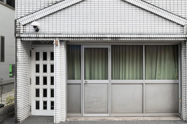 Foto ingresso della casa in stile giapponese