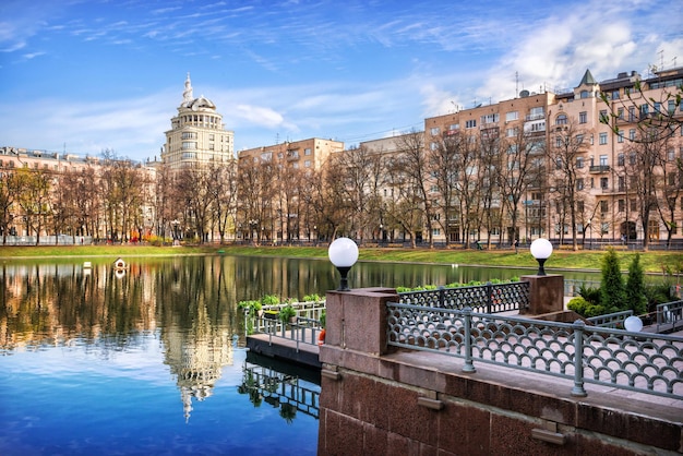 The House of the Patriarch and the terrace of the cafe near the Patriarch's Ponds in MoscowxA