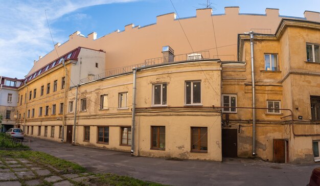 Houses in the city of St Petersburg