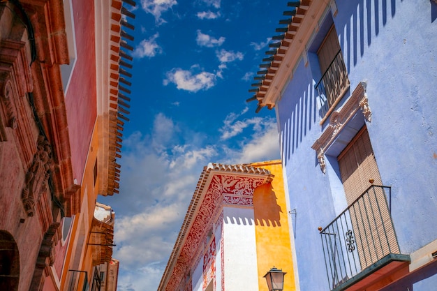 houses in the city