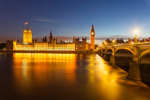 Houses Of Parliament At Night