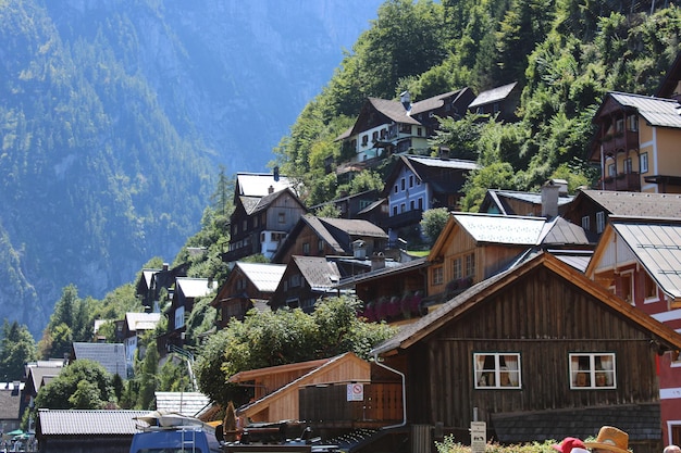 Foto case nel municipio di hallstatt