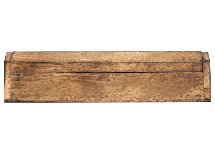 Foto houten doos geïsoleerd