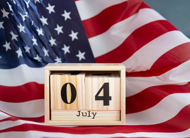 Houten kalender 4 juli met een Amerikaanse vlag generatieve ai