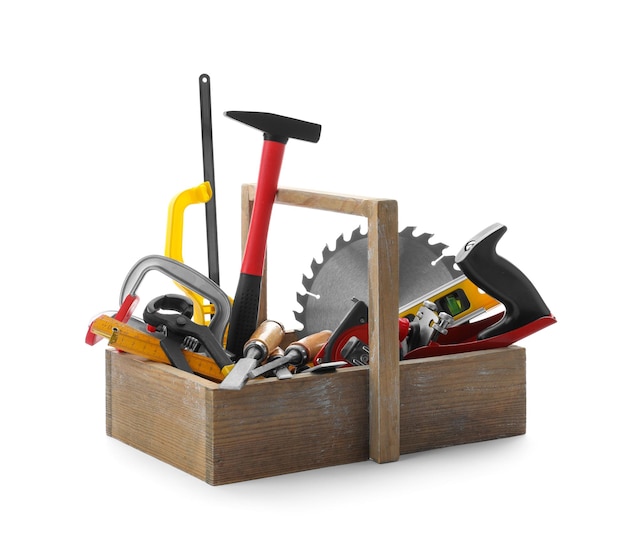 Houten kist met carpenter39s tools geïsoleerd op wit