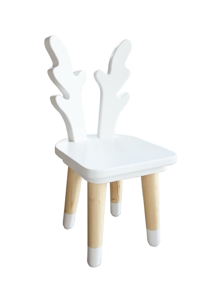Houten stoelen geïsoleerd op een witte achtergrond. Interieurontwerp Inspiratie.