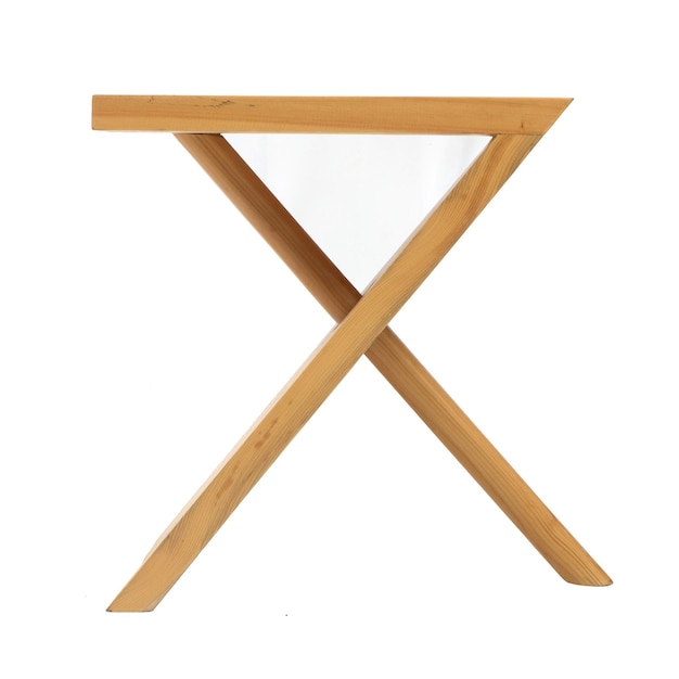 Houten stoelen geïsoleerd op een witte achtergrond.