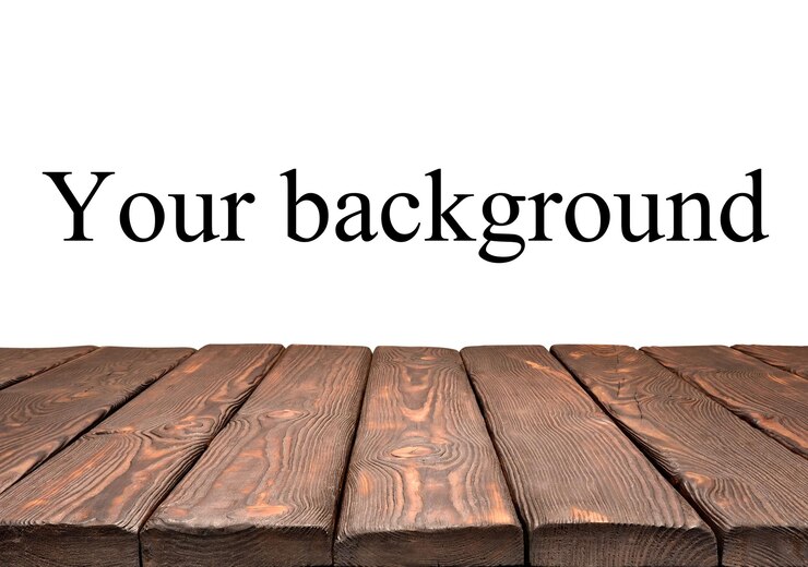 Foto houten tafel geïsoleerd op een witte achtergrond